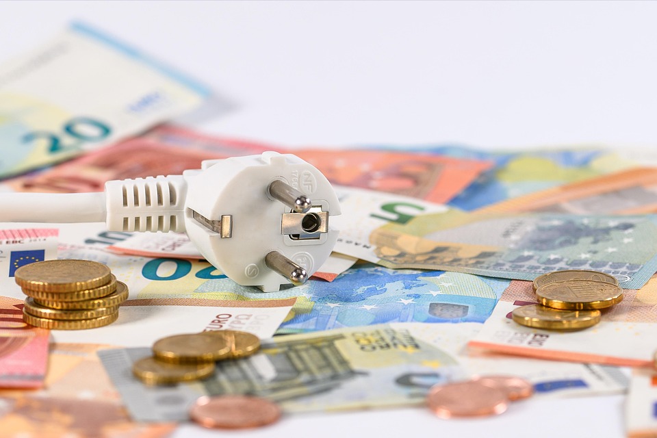 Cost tracking Cost tracking